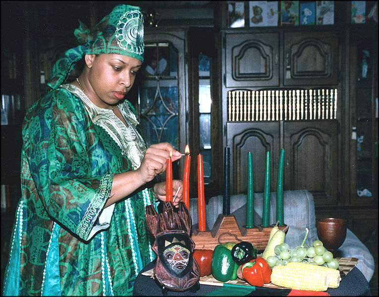 File:Sheneequa celebrating Kwanzaa.jpg