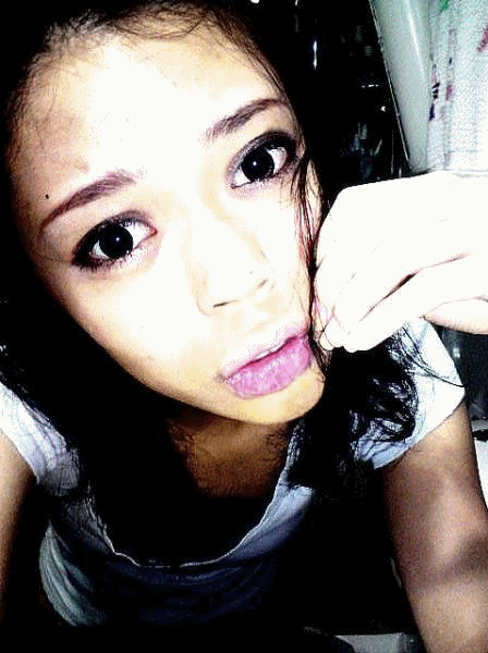 File:Wylona Hayashi Old Photobucket Photoshop 3.gif