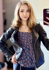 Still looking good at 25. We decided to bump her up to a Eurotrash 8.7 and would feed her kitten